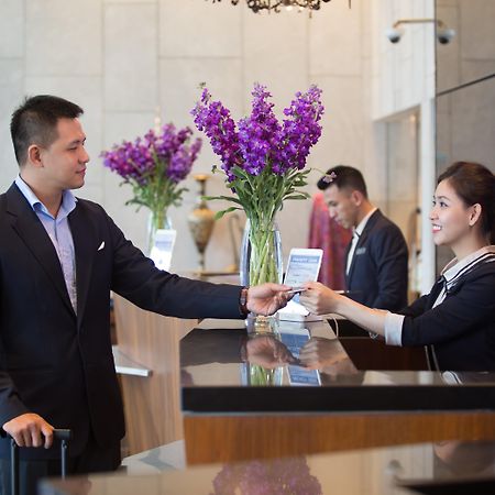 Отель Pullman Saigon Centre Хошимин Экстерьер фото