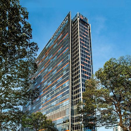 Отель Pullman Saigon Centre Хошимин Экстерьер фото