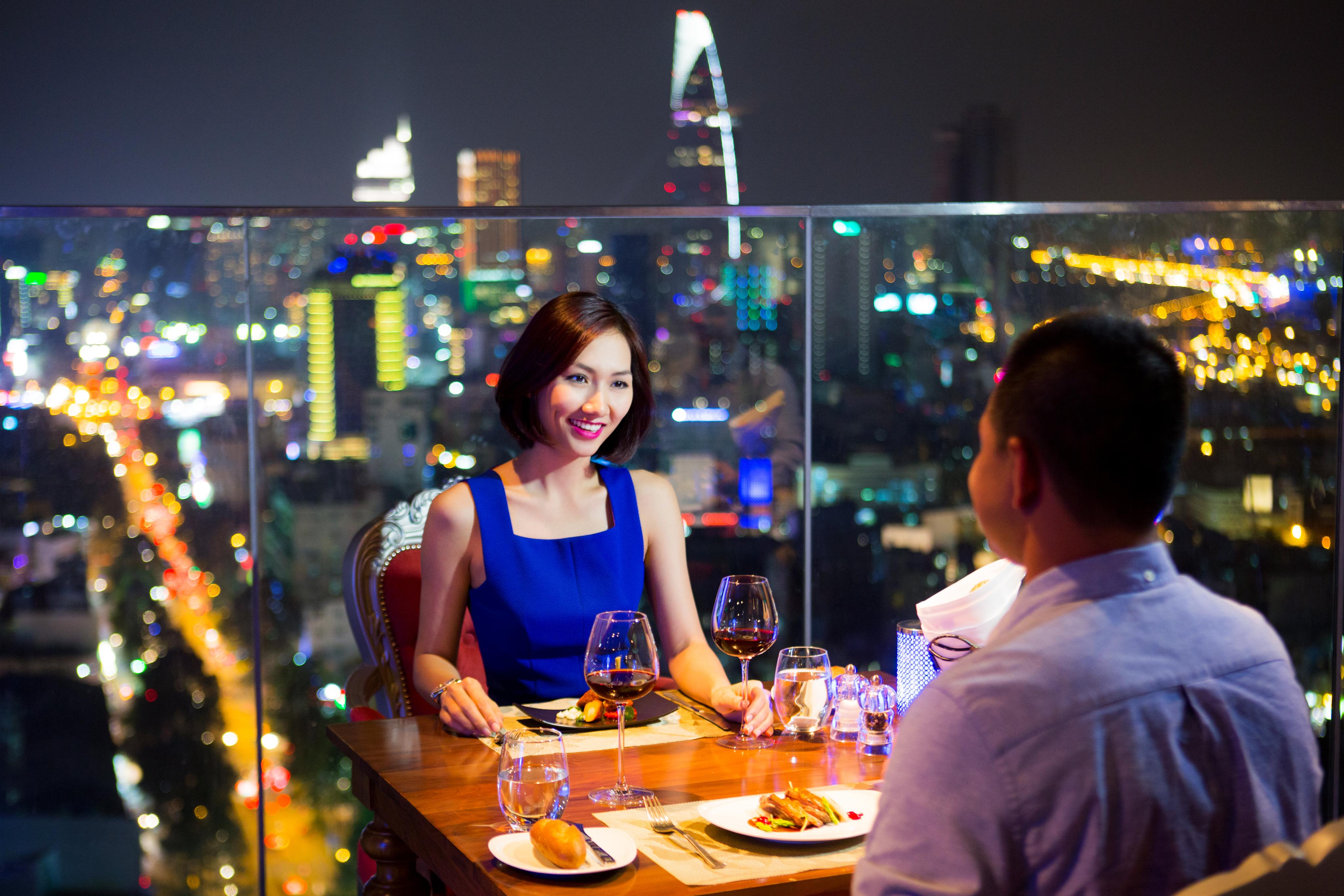 Отель Pullman Saigon Centre Хошимин Экстерьер фото