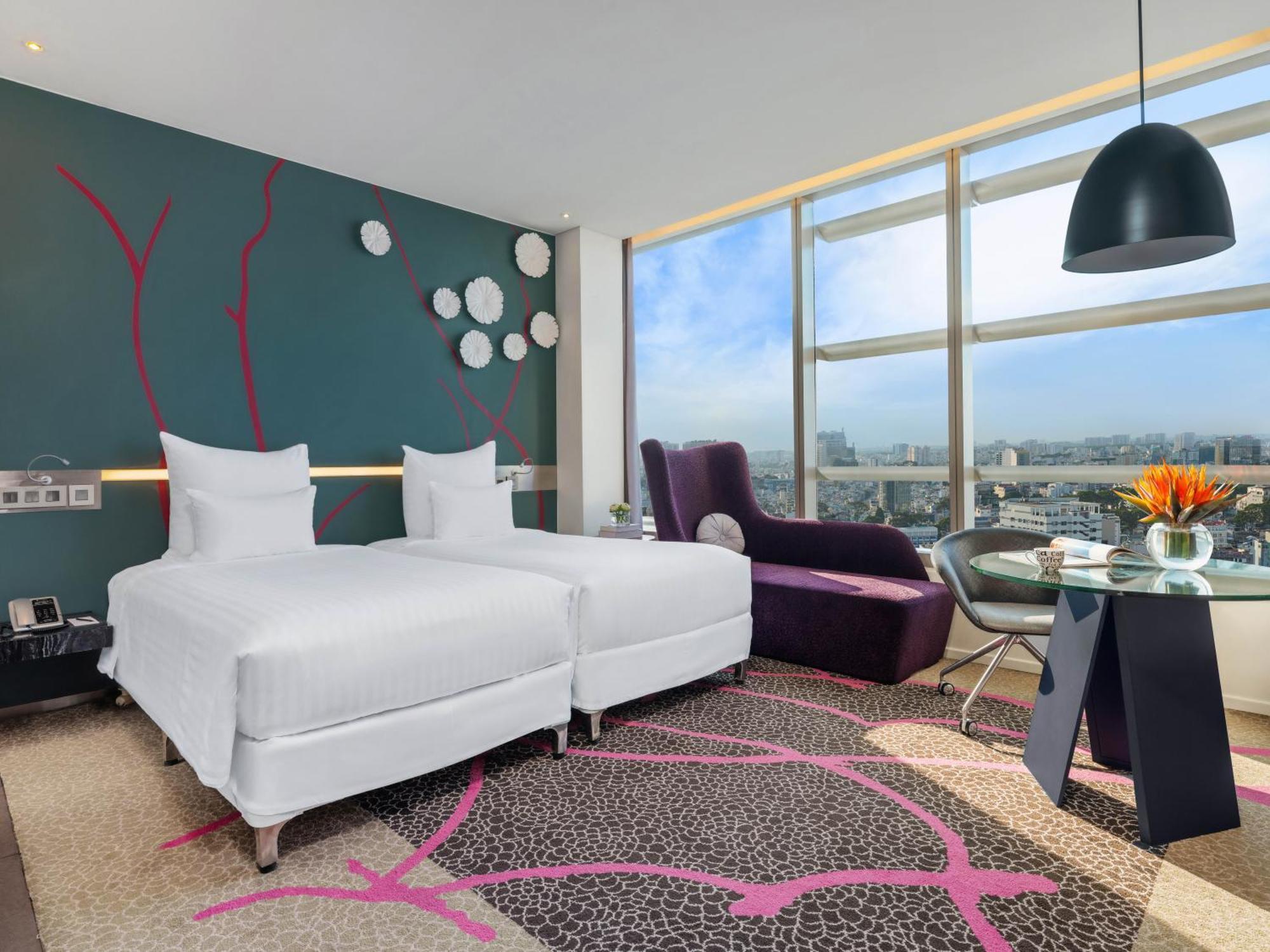 Отель Pullman Saigon Centre Хошимин Экстерьер фото